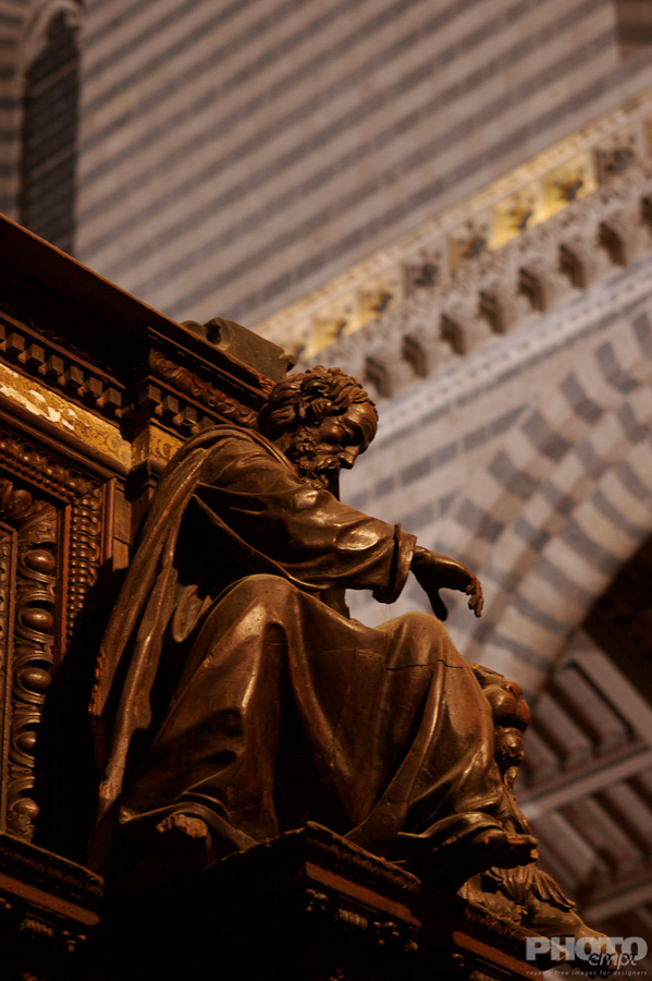 Italy: Architecture