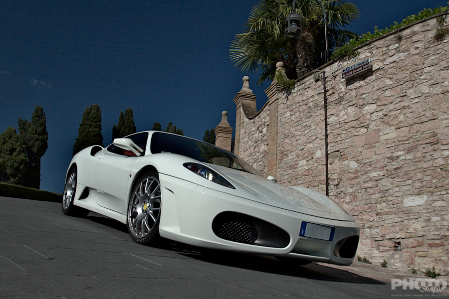 Wheels: Antique and Collectible cars